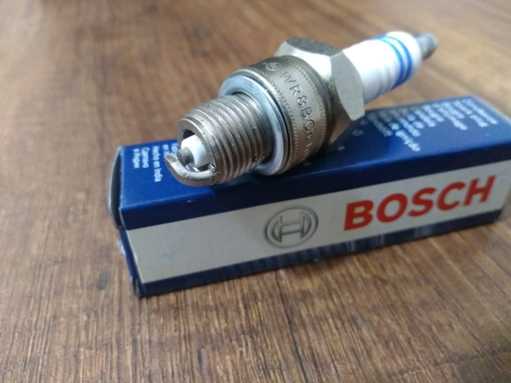 BUJÍA PARA BICIMOTO BOSCH WR8BC+20 – Útil